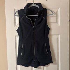 Tangerine blue hooded vest